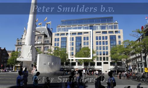 Amsterdam 15 juli 2018
Appartementen complex op de dam waar o a Edgar Davids een appartement heeft gekocht.