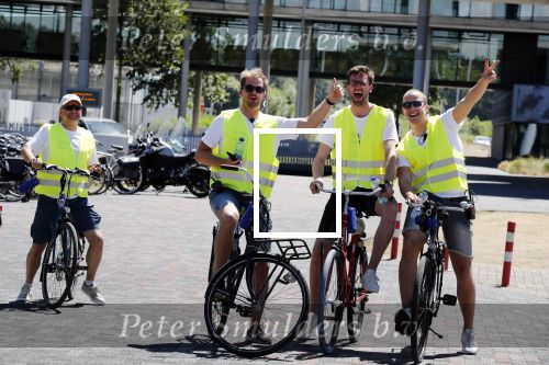 Amsterdam 1 juli 2018
Edwin Evers Run bij het science park met vele bners.