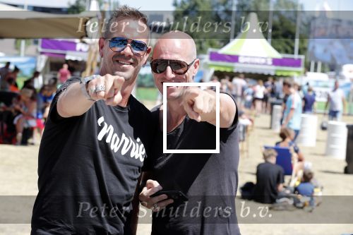 Amsterdam 1 juli 2018
Edwin Evers Run bij het science park met vele bners.