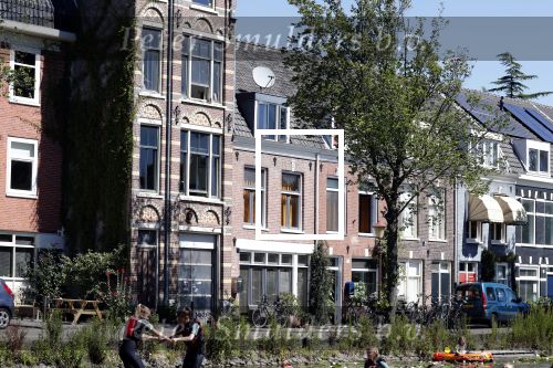 Amsterdam 1 juli 2018
Femke Halsema doet boodschappen en wandelt met haar hond.