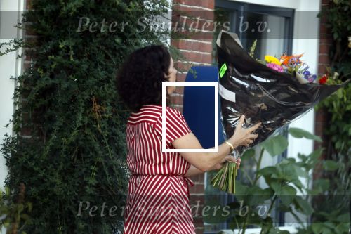 Amsterdam 28 juni 2018
Femke Halsema krijgt bloemen omdat ze de nieuwe burgemeester van Amsterdam wordt.
