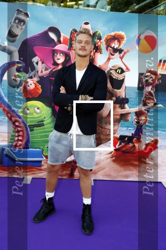 Amsterdam 15 juli 2018
De feestelijke Nederlandse premiÃ¨re van 
HOTEL TRANSSYLVANIÃ‹ 3 in PathÃ© Arena te Amsterdam. De Nederlandse stemacteurs Charly Luske, Fernando Halman, Ferry Doedens, Ilse Warringa, Tony Neef zijn aanwezig .