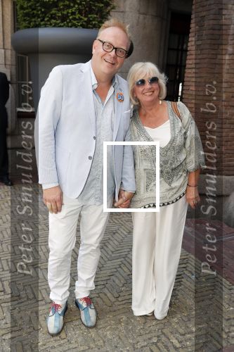 Amsterdam 15 juli 2018
Frits Huffnagel feestje voor zijn 50e verjaardag bij hotel the Grand. Frits met Willeke Alberti