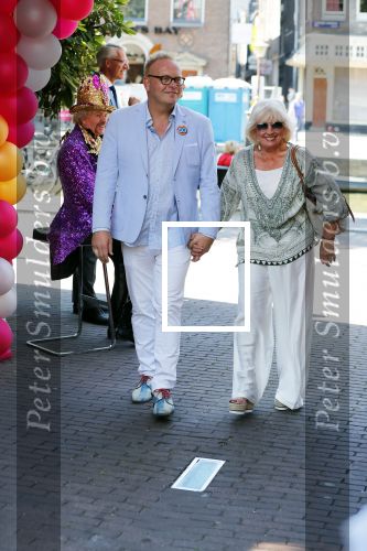 Amsterdam 15 juli 2018
Frits Huffnagel feestje voor zijn 50e verjaardag bij hotel the Grand. Frits met Willeke Alberti