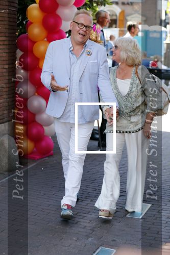 Amsterdam 15 juli 2018
Frits Huffnagel feestje voor zijn 50e verjaardag bij hotel the Grand. Frits met Willeke Alberti