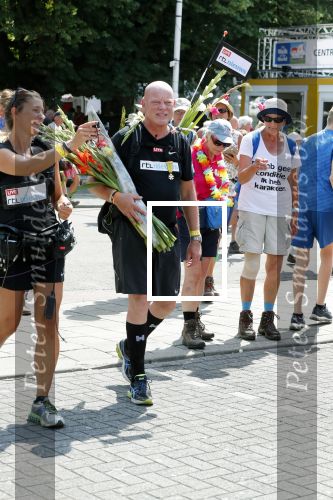 Nijmegen 20 juli 2018
Frits Wester loopt de vierdaagse van Nijmegen.