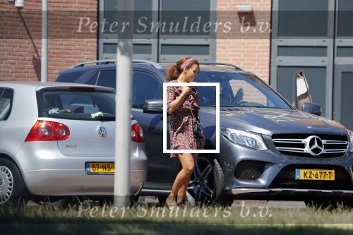 Almere 3 juli 2018
Glennis Grace met haar nieuwe vriend Levy Simon op terras.