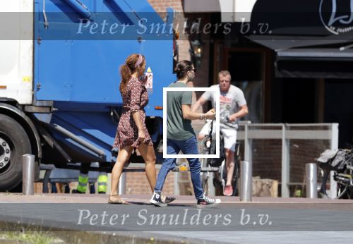 Almere 3 juli 2018
Glennis Grace met haar nieuwe vriend Levy Simon op terras.