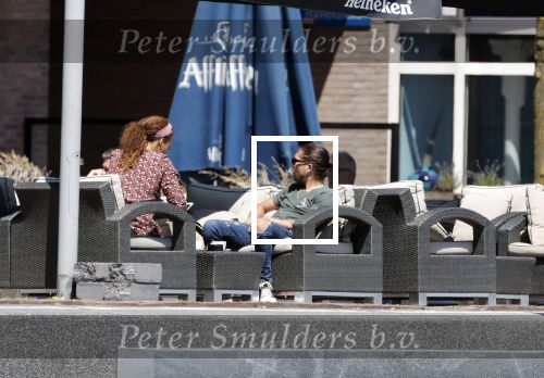 Almere 3 juli 2018
Glennis Grace met haar nieuwe vriend Levy Simon op terras.