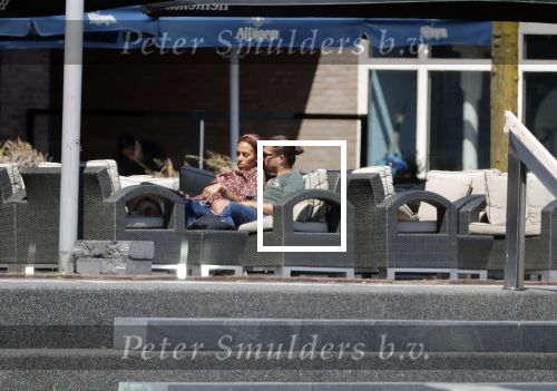 Almere 3 juli 2018
Glennis Grace met haar nieuwe vriend Levy Simon op terras.