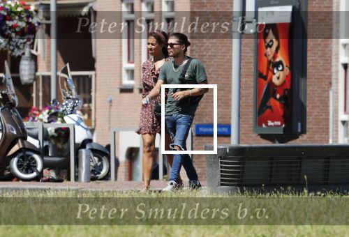 Almere 3 juli 2018
Glennis Grace met haar nieuwe vriend Levy Simon op terras.