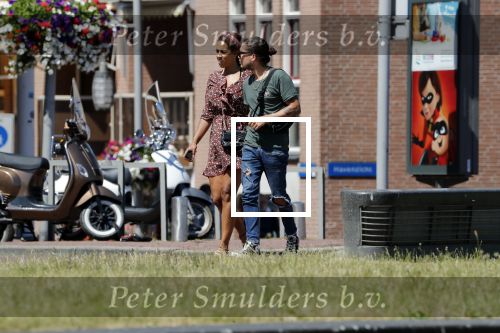 Almere 3 juli 2018
Glennis Grace met haar nieuwe vriend Levy Simon op terras.