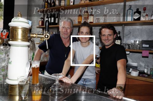 Amsterdam 13 juli 2018
Opening cafe Mimi van actrice Linde van den Heuvel en â€¦. samen met Hajo Bruins