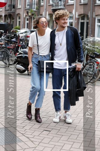 Amsterdam 13 juli 2018
Holly Brood en Soy Kroon op vespa scooter