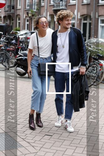 Amsterdam 13 juli 2018
Holly Brood en Soy Kroon op vespa scooter