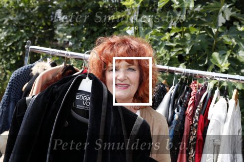 Hem 22 juli 2018
Veiling kleding en inboedel van Imca Marina . Imca gaat verhuizen en heeft daar niet voldoende ruimte.