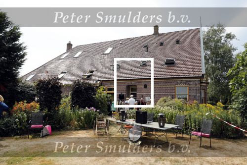 Hem 22 juli 2018
Veiling kleding en inboedel van Imca Marina . Imca gaat verhuizen en heeft daar niet voldoende ruimte.