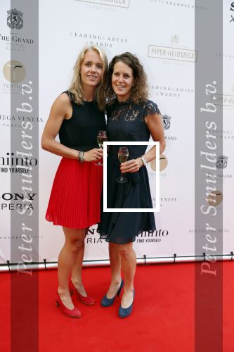 Amsterdam 10 juli 2018
Uitreiking leading ladies awards in hotel the Grand. Ireen Wust met partner Letitia de Jong