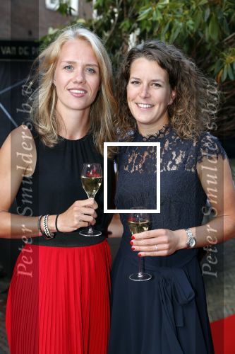 Amsterdam 10 juli 2018
Uitreiking leading ladies awards in hotel the Grand. Ireen Wust met partner Letitia de Jong