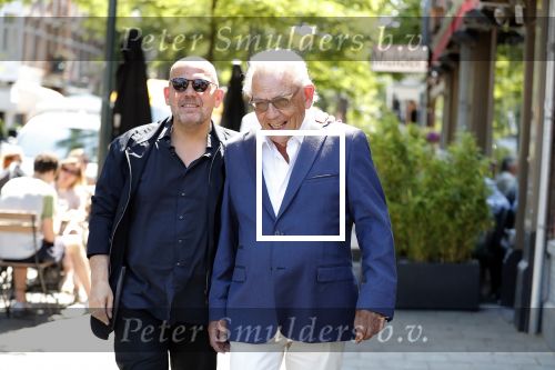 Amsterdam 4 juli 2018
Jaap v Zweden met zijn vader op de cornelis schuytstraat
