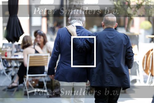 Amsterdam 4 juli 2018
Jaap v Zweden met zijn vader op de cornelis schuytstraat