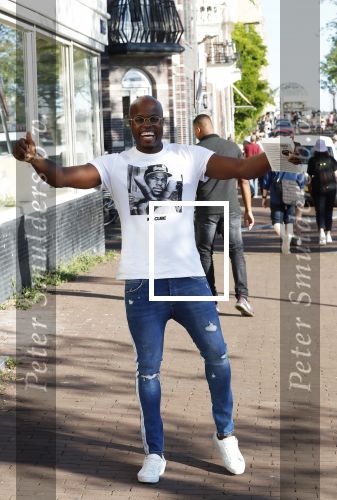 Amsterdam 14 juli 2018
Jandino Asporaat op straat in Amsterdam.