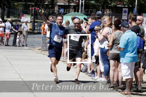 Amsterdam 1 juli 2018
Edwin Evers Run bij het science park met vele bners. Jelte v d Goot