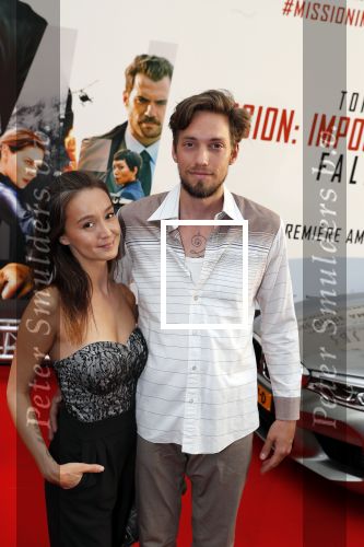 Amsterdam 30 juli 2018
Premiere Mission Impossible in Pathe Arena. Jennifer de Jong met vriend en tatoo