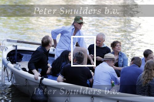Amsterdam 29 juni 2018
Forum voor Democratie van Thierry Baudet varen met relaties door de grachten van Amsterdam . oa aanwezig Matthijs Albers Jort kelder (met eigen boot) Alwien Tulner Mat Herben Theo Hiddema en Ebru Umar.
