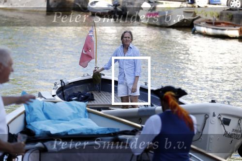 Amsterdam 29 juni 2018
Forum voor Democratie van Thierry Baudet varen met relaties door de grachten van Amsterdam . oa aanwezig Matthijs Albers Jort kelder (met eigen boot) Alwien Tulner Mat Herben Theo Hiddema en Ebru Umar.