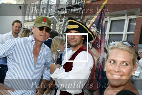 Amsterdam 29 juni 2018
Forum voor Democratie van Thierry Baudet varen met relaties door de grachten van Amsterdam . oa aanwezig Matthijs Albers Jort kelder (met eigen boot) Alwien Tulner Mat Herben Theo Hiddema en Ebru Umar.