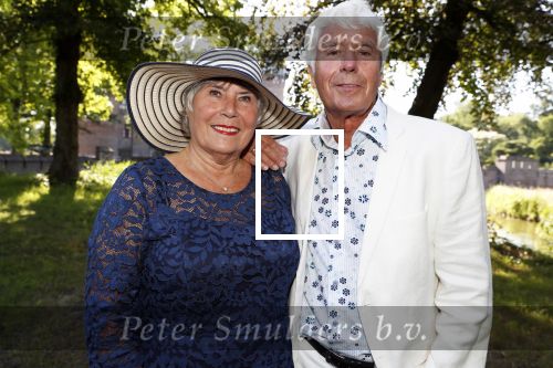 Haarzuilens 20 juni 2018
Haringparty op kasteel de Haar. Klaas Wilting met vrouw