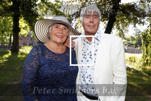 Haarzuilens 20 juni 2018
Haringparty op kasteel de Haar. Klaas Wilting met vrouw
