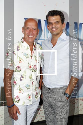 Amsterdam 17 juli 2018
Premiere Mamma mia in Tuschinski. Maurice Wijnen met partner