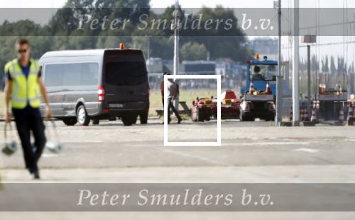 Schiphol Oost  31 juli 2018
Max Verstappen vliegt met zijn vriendin met prive vliegtuig naar zijn vakantie bestemming. Vader Jos zette hen af.