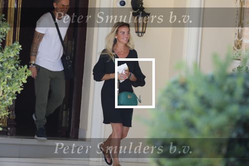 Marbella 26 juli 2018
Andre Hazes en zijn vriendin Monique en zoontje Dre vieren vakantie met Monique haar ouders in een villa van vrienden