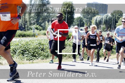 Amsterdam 1 juli 2018
Edwin Evers Run bij het science park met vele bners. Murthel Groenhart