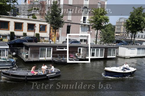 Amsterdam 4 juli 2018
Noortje Herlaar haar woonark / huis op de grachten van Amsterdam.