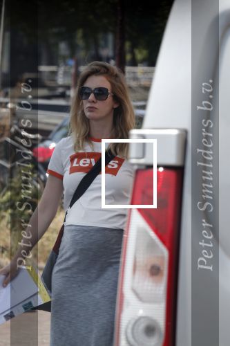 Amsterdam 12 juli 2018
Noortje Herlaar zwanger bij haar woonboot/woonark.