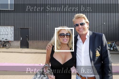 Amsterdam 6 juli 2018
Gordon viert zijn 50e verjaardag bij de Harbour Club en gaat daarna varen met de roze MS de Jordaan. Patricia Paay met haar man Robert