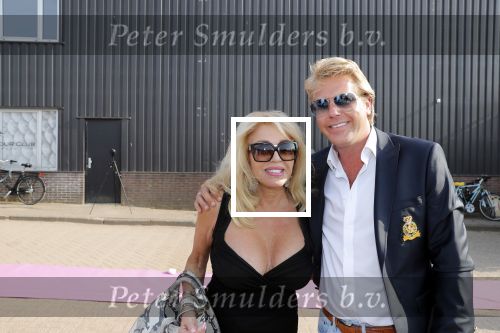 Amsterdam 6 juli 2018
Gordon viert zijn 50e verjaardag bij de Harbour Club en gaat daarna varen met de roze MS de Jordaan. Patricia Paay met haar man Robert