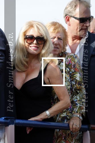 Amsterdam 6 juli 2018
Gordon viert zijn 50e verjaardag bij de Harbour Club en gaat daarna varen met de roze MS de Jordaan. Patricia Paay met haar man Robert