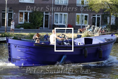 Amsterdam 23 juli 2018
Prins Bernhard jr aan het varen met zijn waterdream en 2 kinderen van hem.