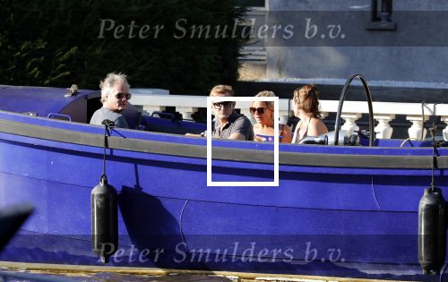 Amsterdam 29 juni 2018
Prins Bernhard jr en zijn  vrouw Prinses Annette borrelen met vrienden op hun boot (waterdream is het merk van de boot). De boot ligt achter hun huis.