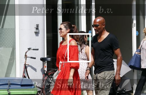 Amsterdam 21 juli 2018
Quinty en Orlando Trustfull op straat in Amsterdam.
