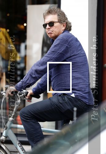 Amsterdam 18 juli 2018
Robert ten Brink op de fiets in Amsterdam