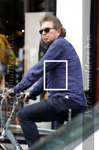 Amsterdam 18 juli 2018
Robert ten Brink op de fiets in Amsterdam