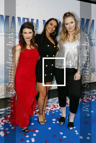 Amsterdam 17 juli 2018
Premiere Mamma mia in Tuschinski. Romy Monteiro en Nikkie Tutorials
