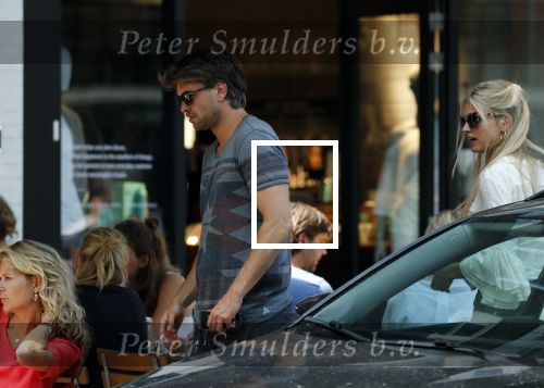 Amsterdam 19 juli 2018
Rick Brandsteder met zijn vriendin Roosje Kuizenga op terras.