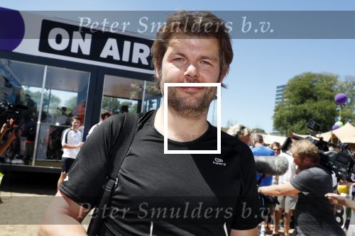 Amsterdam 1 juli 2018
Edwin Evers Run bij het science park met vele bners. Sander Lantinga met Bob Rijnders en Gerard Ekdom